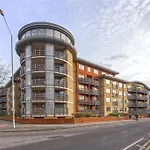 Marvellous Flat In Reading Centre Rg1 Free Parking